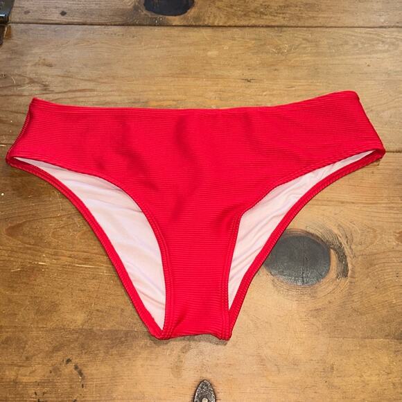 Woman’s Cupshe Red Ribbed High Waisted Bikini Bottoms size large - Picture 1 of 5